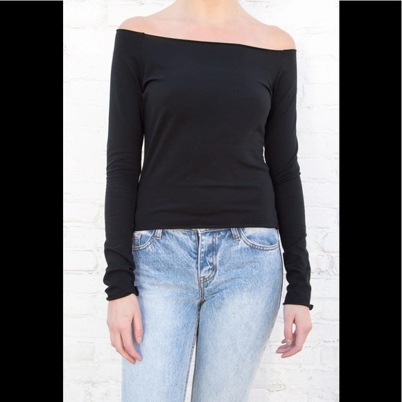 Brandy Melville, Tops, Brandy Melville Black Bonnie Top